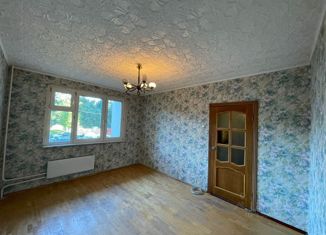 Продаю 1-ком. квартиру, 33 м2, Москва, Пролетарский проспект, 1, метро Каширская