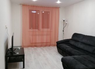 Сдается 1-комнатная квартира, 43 м2, Энгельс, Студенческая улица, 183В, ЖК Волжский Изумруд