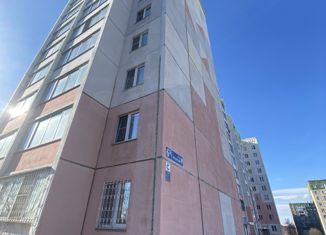 Продается 1-комнатная квартира, 40.5 м2, Челябинск, Тракторозаводский район, улица Хохрякова, 6Б