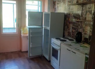 Продаю двухкомнатную квартиру, 47.3 м2, посёлок Раздольное, улица Пирогова, 46