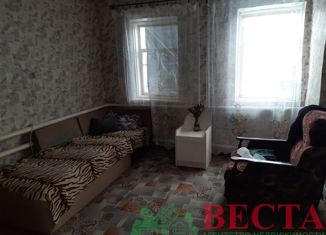 Продаю дом, 36 м2, поселок городского типа Ильский, Центральная площадь