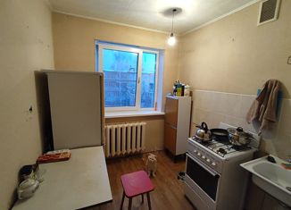 Продам 1-комнатную квартиру, 30 м2, Озёрск, проезд Калинина, 1