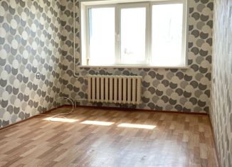 Продается 2-комнатная квартира, 45 м2, Альметьевск, улица Шевченко, 94