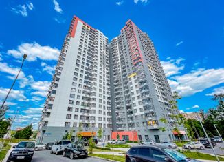 Продам трехкомнатную квартиру, 75 м2, Москва, Кастанаевская улица, 65, метро Кунцевская