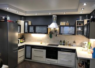 Продам 2-ком. квартиру, 68 м2, Москва, улица Молодцова, 29к2, улица Молодцова