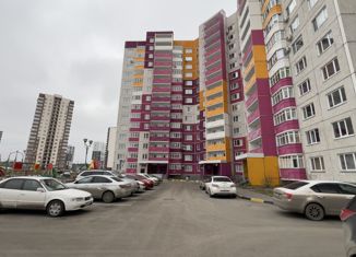 Продажа 1-ком. квартиры, 43 м2, деревня Дударева, улица Созидателей, 11, ЖК Комарово