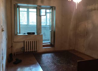 Продаю двухкомнатную квартиру, 42 м2, Циолковский, улица Победы, 33