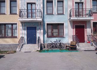 Продается таунхаус, 109 м2, деревня Коптяки, Счастливая улица, 35