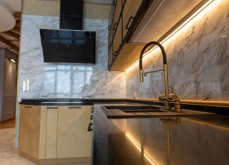 Продам 4-комнатную квартиру, 157 м2, Нижний Новгород, улица Гоголя, 12Г, улица Гоголя