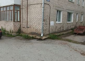 Продажа трехкомнатной квартиры, 60.3 м2, Красноуфимск, улица Куйбышева, 79