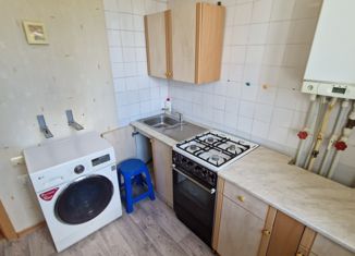 Продается двухкомнатная квартира, 44.5 м2, Новошахтинск, улица 4-я Пятилетка, 27