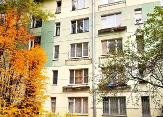 Продажа трехкомнатной квартиры, 42 м2, Санкт-Петербург, проспект Народного Ополчения, 241к3