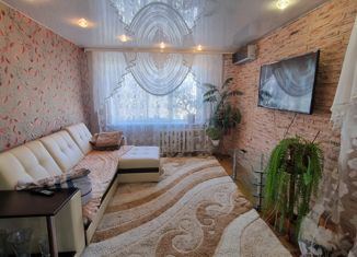 4-комнатная квартира на продажу, 70 м2, посёлок городского типа Лучегорск, 4-й микрорайон, 28