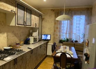 Продам 1-комнатную квартиру, 36 м2, Москва, улица Гамалеи, 19к2, улица Гамалеи