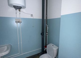 2-комнатная квартира на продажу, 70 м2, посёлок городского типа Белый Яр, улица Единства, 8