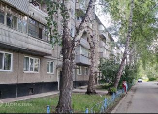 Продается 3-ком. квартира, 61.5 м2, Новоалтайск, 7-й микрорайон, 14