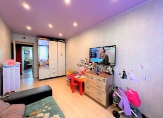 Продам 3-ком. квартиру, 65 м2, Санкт-Петербург, улица Карбышева, 6к1, улица Карбышева