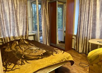 Сдается в аренду 1-ком. квартира, 30 м2, Москва, улица Коцюбинского, 1, улица Коцюбинского