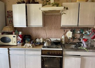 Продается 4-ком. квартира, 71.1 м2, Новокуйбышевск, улица Дзержинского, 42А