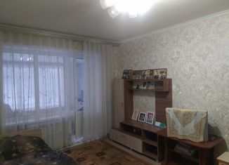 1-комнатная квартира на продажу, 28 м2, Мариинский Посад, улица Котовского, 39