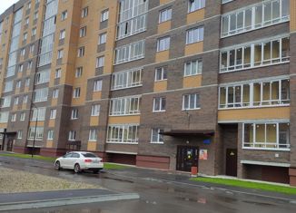 Трехкомнатная квартира на продажу, 71.1 м2, Новосибирск, улица Романтиков, 26