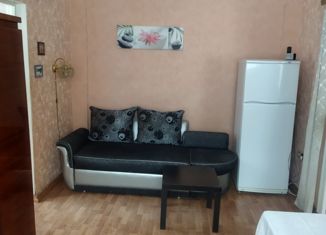 Продам 2-ком. квартиру, 36.1 м2, Азов, улица Макаровского, 41