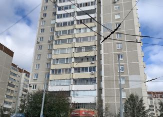 3-комнатная квартира на продажу, 86 м2, Екатеринбург, метро Геологическая, Родонитовая улица, 1