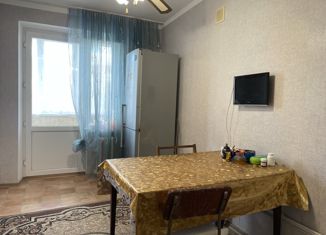 Продажа трехкомнатной квартиры, 64.5 м2, Алушта, Судакская улица, 8