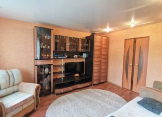 Двухкомнатная квартира на продажу, 40.8 м2, рабочий посёлок Кадуй, улица Чехова, 21