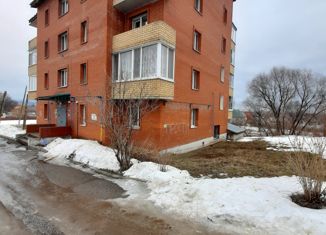 Продам 1-комнатную квартиру, 40 м2, поселок Майский, улица 9-й Пятилетки, 2