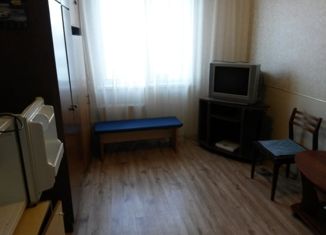 Продам комнату, 76 м2, Екатеринбург, улица 40-летия Комсомола, 32к1, Кировский район