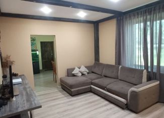 Продается 3-комнатная квартира, 70.2 м2, рабочий посёлок Семибратово, улица Некрасова, 15