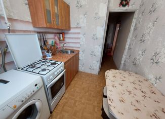 Продажа 1-комнатной квартиры, 30 м2, поселок городского типа Семибратово, улица Ломоносова, 13