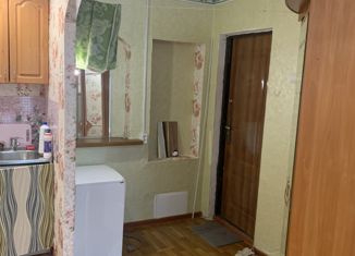 Продам 1-ком. квартиру, 18 м2, Соликамск, улица 20-летия Победы, 186