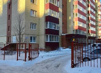 Продается 1-ком. квартира, 36.6 м2, Ярославль, Московский проспект, 82к2, район Нефтестрой