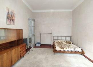 Продается 2-комнатная квартира, 65.3 м2, посёлок городского типа имени Морозова, улица Спорта, 1