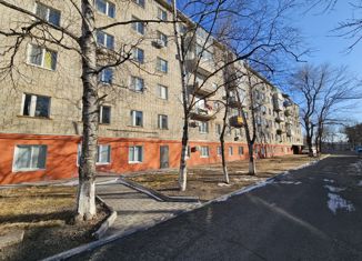 Продам 3-комнатную квартиру, 51 м2, Артём, 1-я Рабочая улица, 70