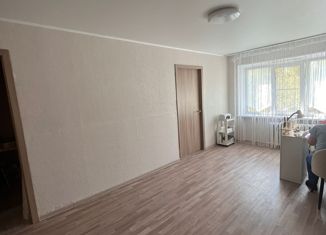 Продам двухкомнатную квартиру, 41.4 м2, Еманжелинск, улица Энгельса, 16