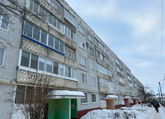 Продается 1-ком. квартира, 40 м2, Вятские Поляны, улица Азина, 52
