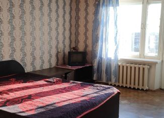 Продается однокомнатная квартира, 32 м2, Александров, улица Геологов, 7