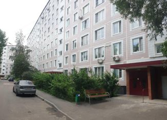 Продам четырехкомнатную квартиру, 62.4 м2, Москва, Строгинский бульвар, 13к3, район Строгино