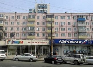 Продам трехкомнатную квартиру, 47.3 м2, Владивосток, Светланская улица, 143, Ленинский район