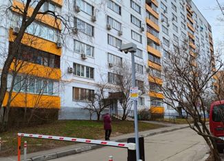 Продам 2-комнатную квартиру, 51.2 м2, Москва, Севастопольский проспект, 49, метро Нахимовский проспект