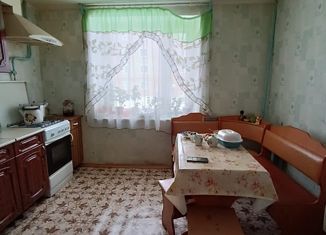 Продается 4-ком. квартира, 82.2 м2, Мелеуз, Школьная улица, 3А