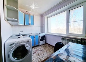 Продам 2-комнатную квартиру, 44 м2, Тюменская область, Омская улица, 16