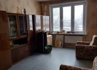 Продаю 1-комнатную квартиру, 33 м2, Москва, Родниковая улица, 18, метро Солнцево