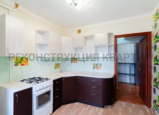 Продажа 1-комнатной квартиры, 33.3 м2, Омская область, улица Малиновского, 14к2