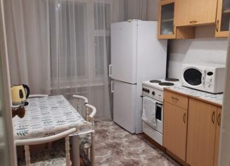 Продается 4-ком. квартира, 79.8 м2, Дальнегорск, Советская улица, 4