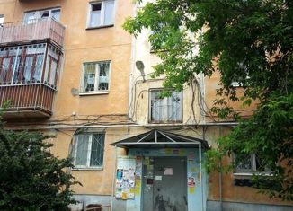 Продается 3-ком. квартира, 57.7 м2, Екатеринбург, метро Чкаловская, Сухоложская улица, 5