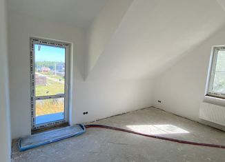 Продаю дом, 110 м2, деревня Захариха, Старомосковская улица, 45